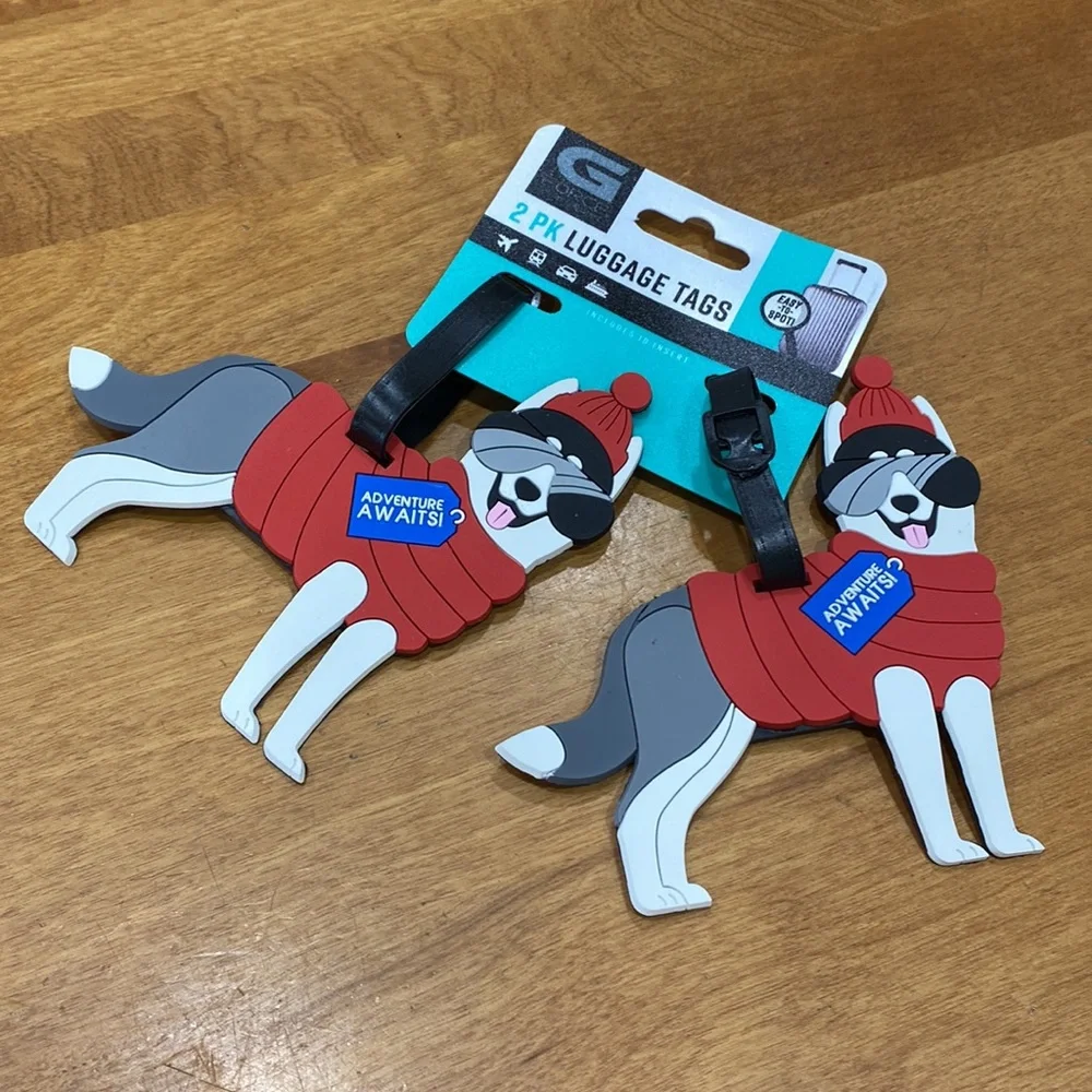 NWT. Set of 2 luggage tags.